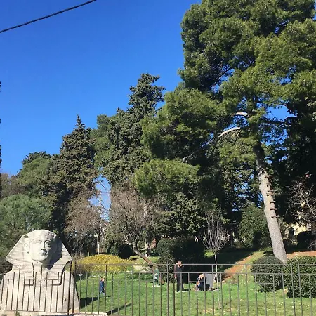 Croatian * ザダル