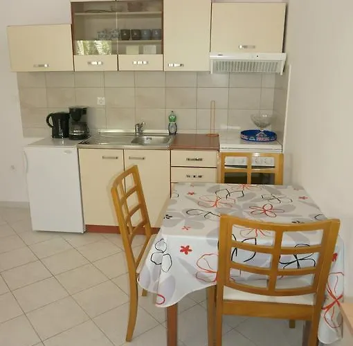 Croatian * ザダル