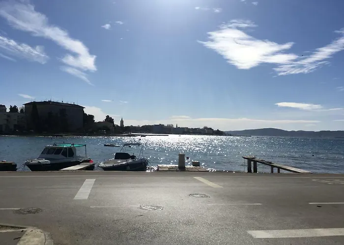 アパート Croatian