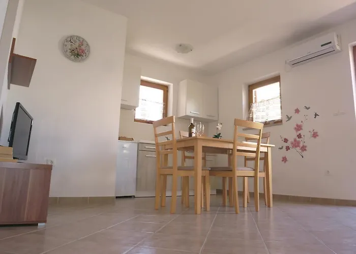 Croatian דירה זאדאר