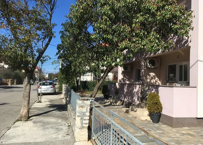 דירה Croatian זאדאר